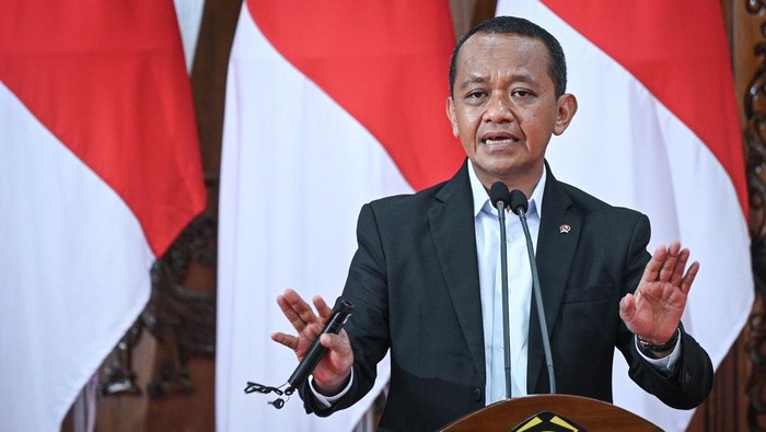 Disertasi Bahlil Berbuntut Panjang, Sanksi Etik Lepas, Kampus Kena Denda?