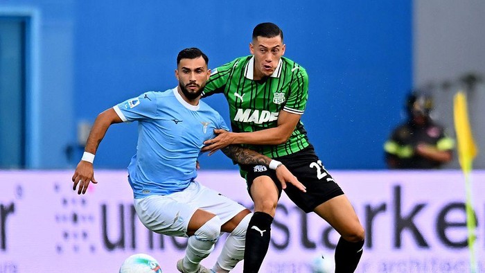Idzes Main dari Awal, Sassuolo Taklukkan Lazio!